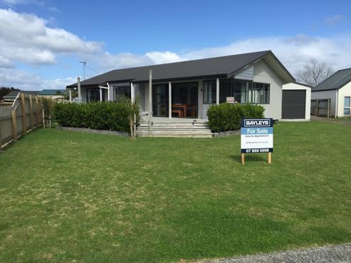 46 Whitby Avenue, Whitianga