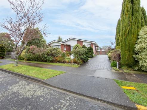 173 California Drive, Totara Park