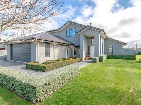 289 Southfield Drive, Lincoln