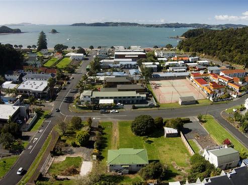 18 Macmurray Road, Paihia