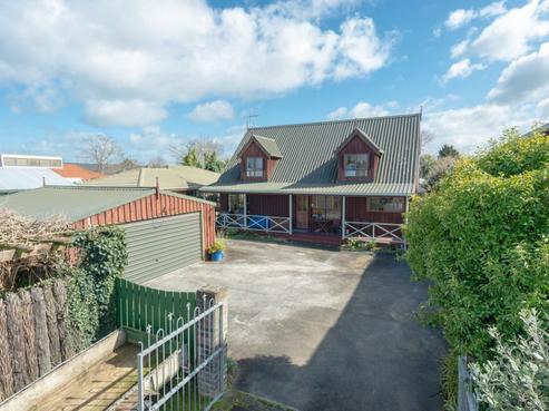29B Enderley Avenue, Enderley
