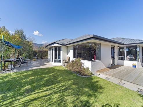 3 Lusty Place, Stoke
