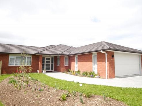 44 West Thompson Street, Leamington