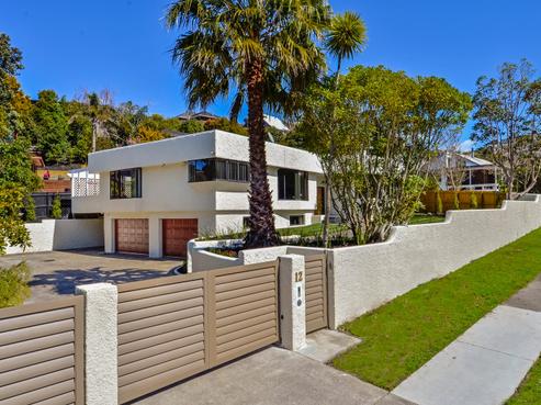 12 Penguin Drive, Murrays Bay