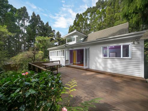 38 Kopiko Road, Titirangi