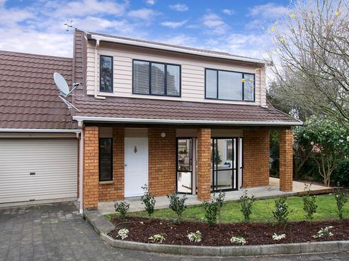 63 Kurnell Drive, Botany Downs