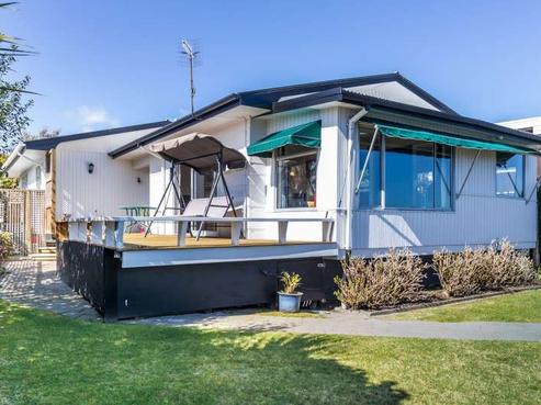 42 Kurupae Road, Hilltop