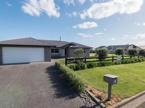 9 Kingsford-smith Drive, Normanby