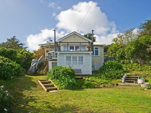 96 Wharf Road, Ostend