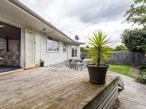 1016B Waipuna Street, Mahora
