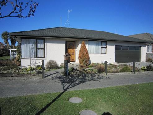 43 Hill View Crescent, Highfield