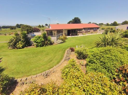 172 Avenue Road, Foxton