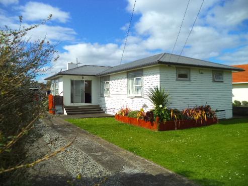 42 Surrey Road, Springvale