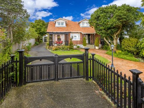 7 Achilles Crescent, Narrow Neck
