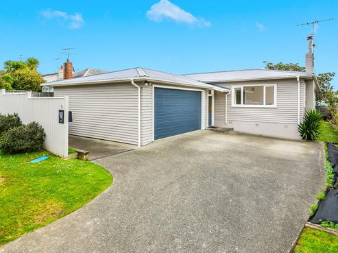 10 Benders Avenue, Hillcrest