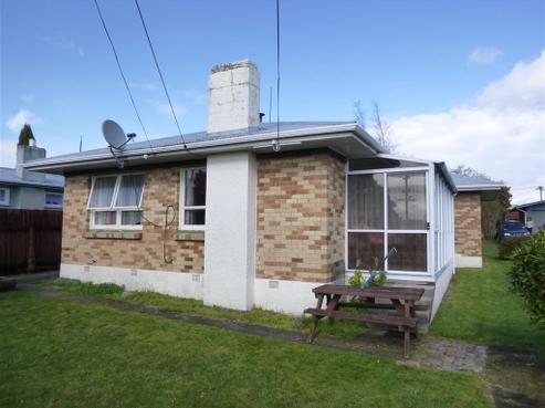 54 Meadowbank Crescent, Fordlands