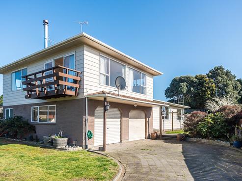 71 Norfolk Crescent, Otaki Beach