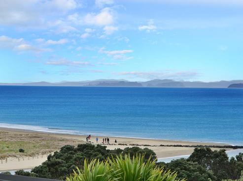 1/42 Amorino Drive, Red Beach