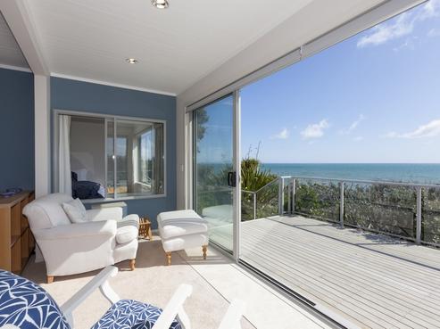 88 Ames Street, Paekakariki