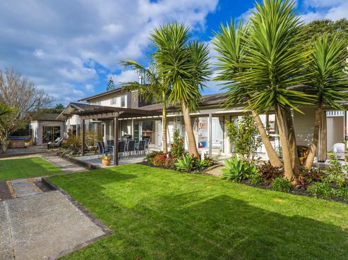 30 Law Street, Torbay