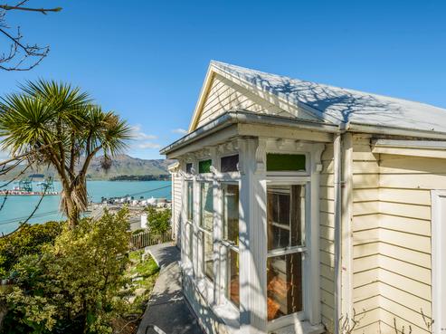 38 Cressy Terrace, Lyttelton