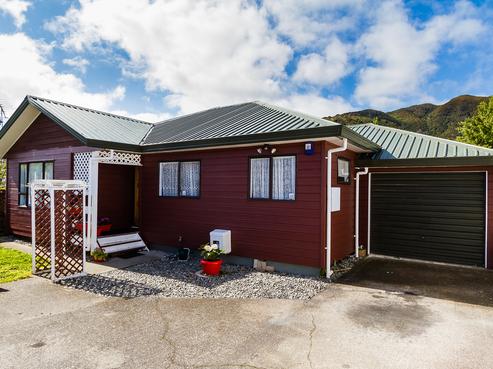 2/9 Godley Street, Waterloo