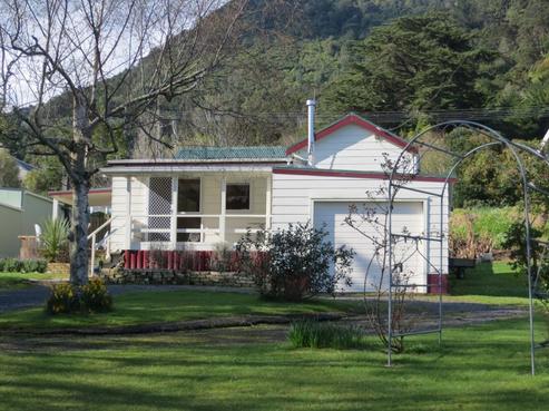 8 Koromiko Street, Te Aroha