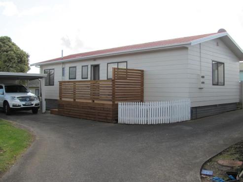1/27 Templeton Place, Clendon Park