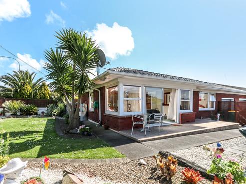 696 Pakuranga Road, Howick