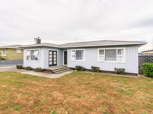 11 Mcclure Street, Feilding