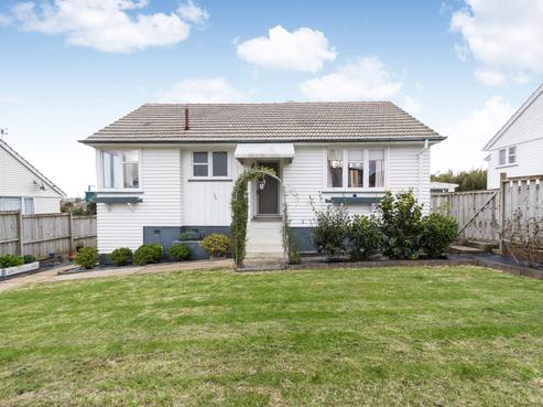 99 Hillsborough Road, Hillsborough