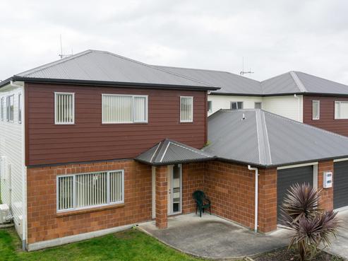 9 Tupe Lane, Huntington