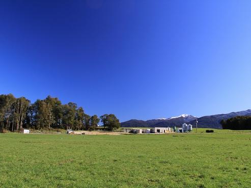 19 Thompsons Road, Reefton