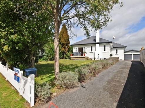 24 Riverlea Road, Riverlea