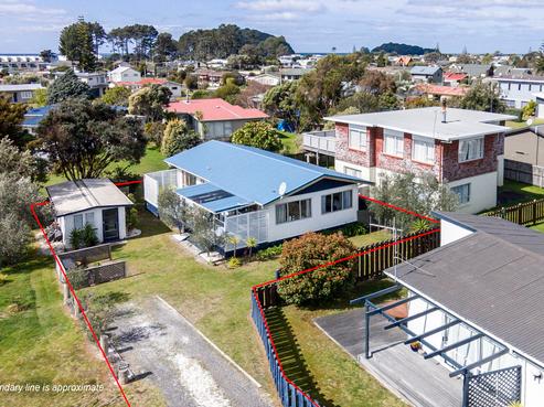 214B Bellona Road, Whangamata