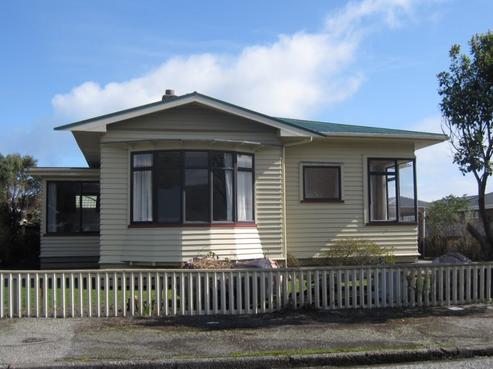 24 Tasman Street, Greymouth