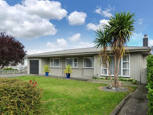 21 Mcgregor Avenue, Pirimai