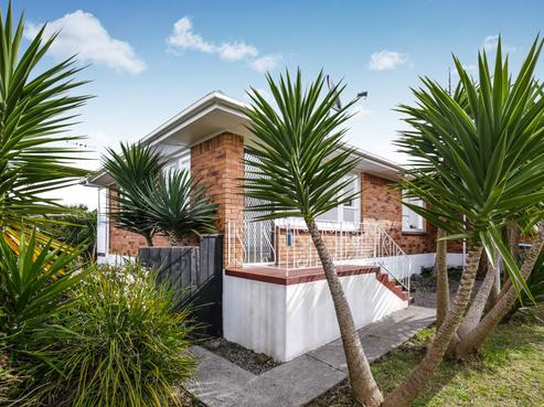 1/35 Kings Road, Panmure