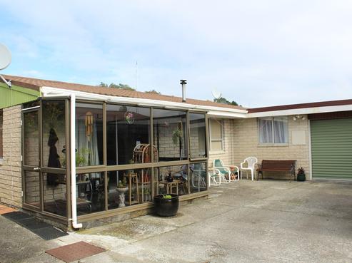 2/15 Perotti Street, Greymouth