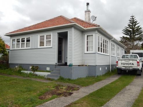 83 Clinkard Avenue, Glenholme