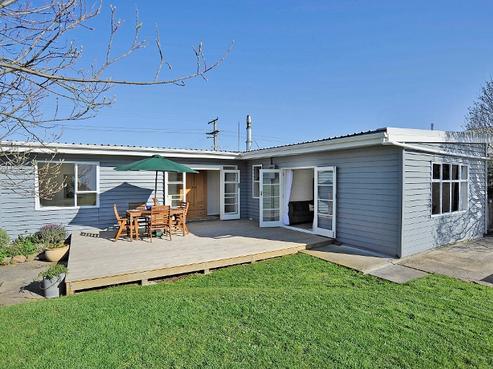 1134 Brighton Road, Brighton