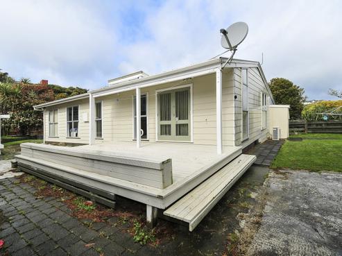 15 Kaitangata Crescent, Kelson