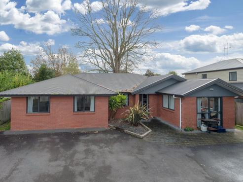 215B Fox Street, Hamilton East