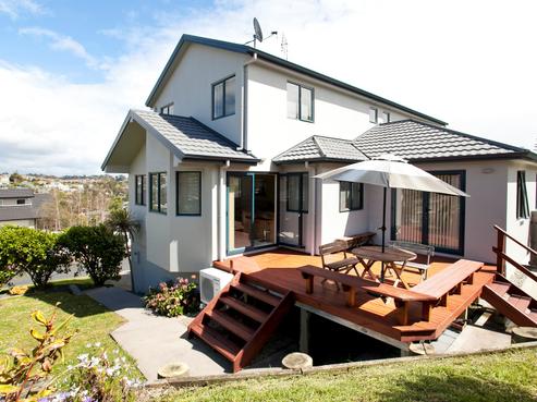 4 Carento Way, Stanmore Bay