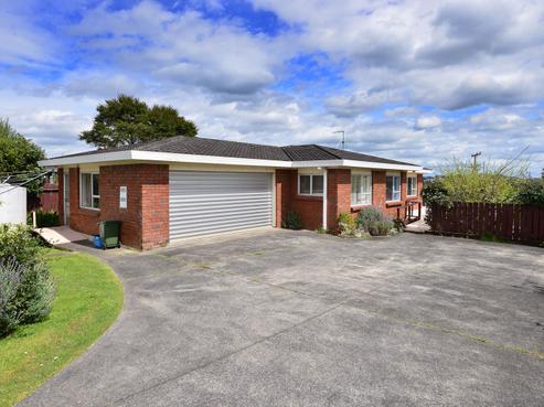 1000A Whangaparaoa Road, Matakatia