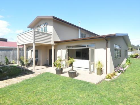 103 Blane Place, Whangamata