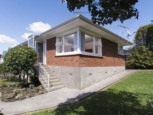 2/30 Portadown Avenue, Pakuranga Heights