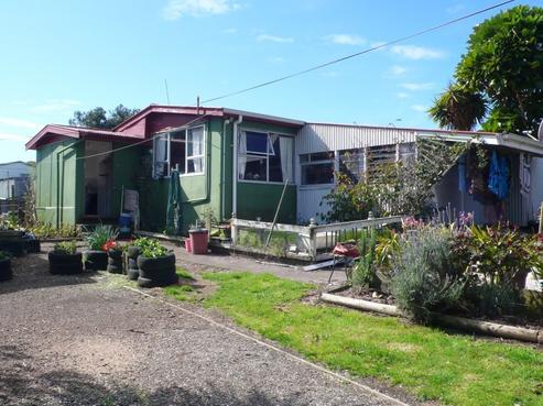14 Whiritoa Beach Road, Whiritoa