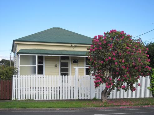 623 Queen Street, Thames