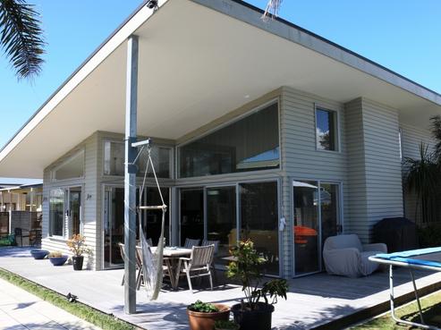 16 Hawk Hill Crescent, Cooks Beach